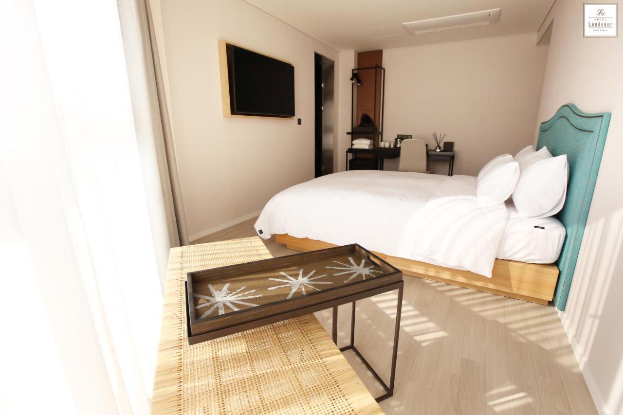 Londoner Hotel Gwangan Busan Exteriör bild