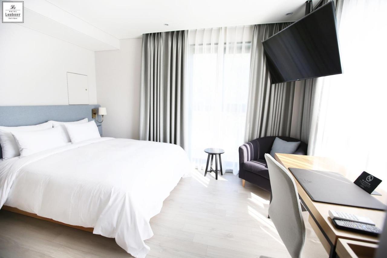 Londoner Hotel Gwangan Busan Exteriör bild