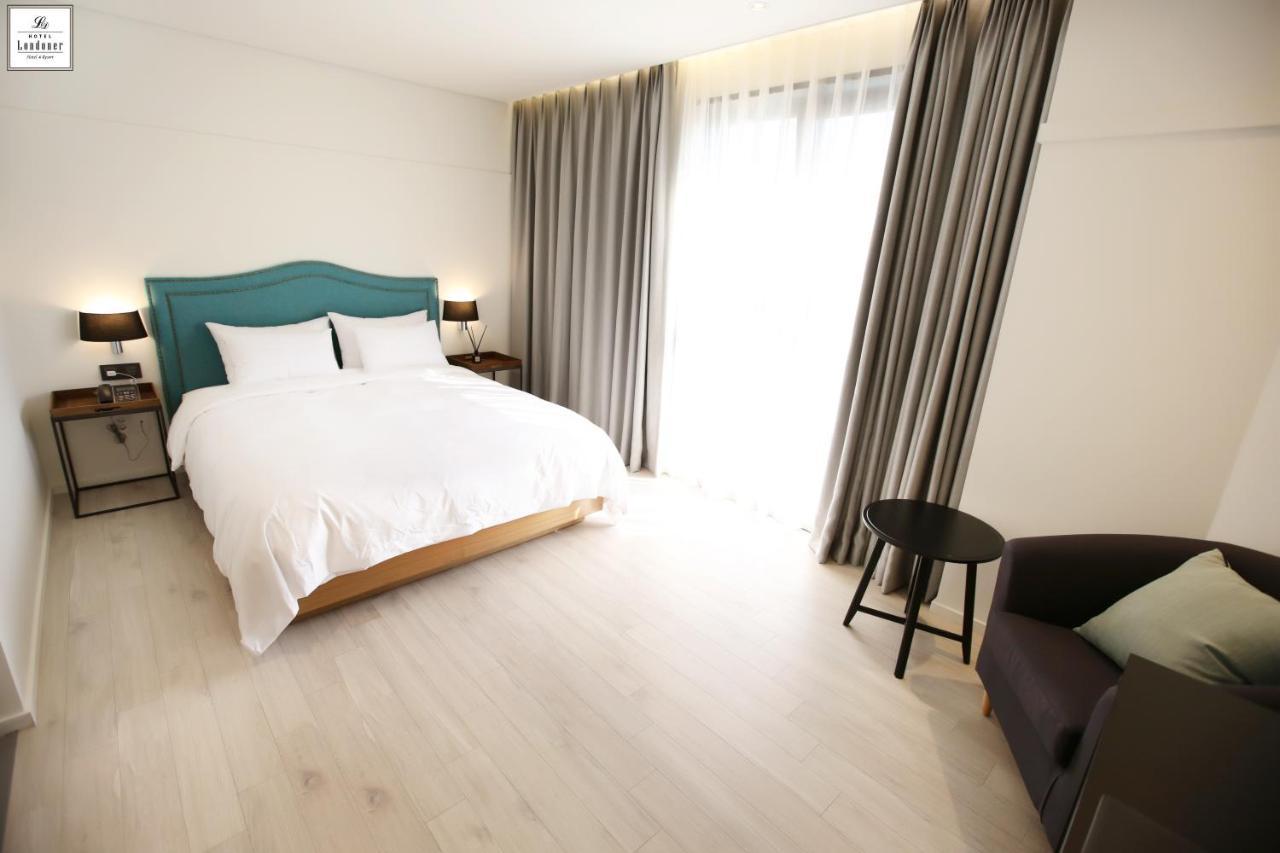 Londoner Hotel Gwangan Busan Exteriör bild