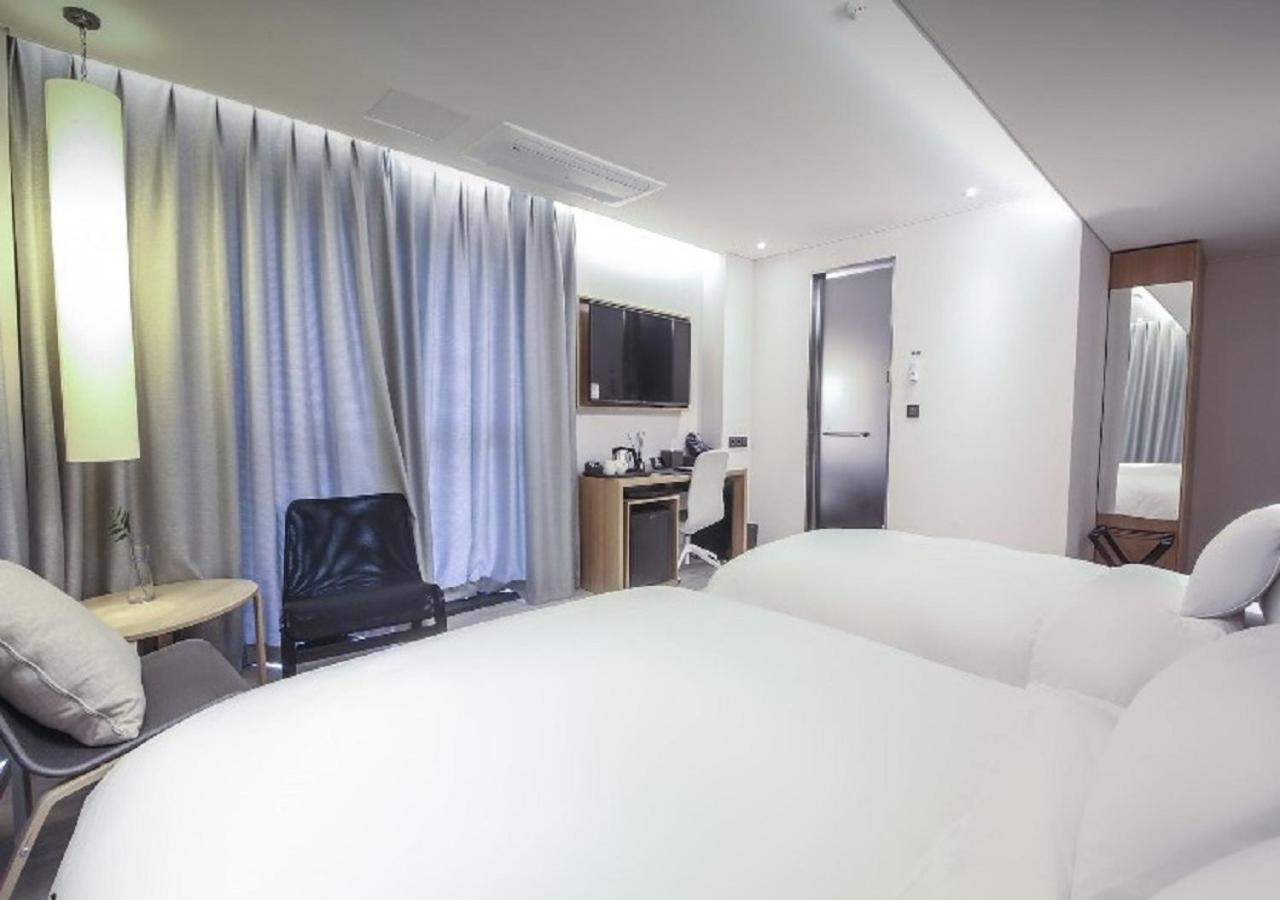 Londoner Hotel Gwangan Busan Exteriör bild